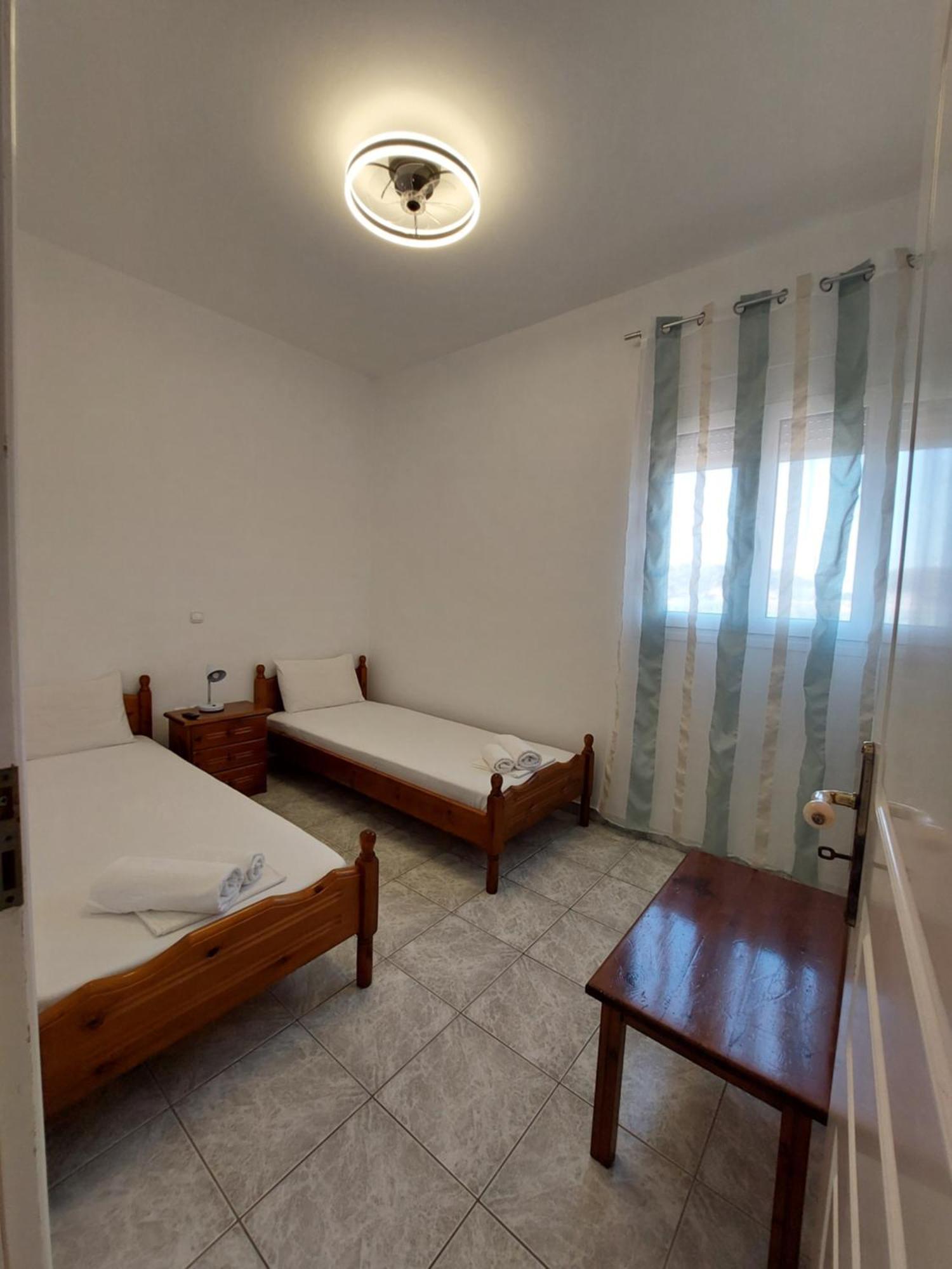 Alexia Apartments & Studios クレマスティ エクステリア 写真