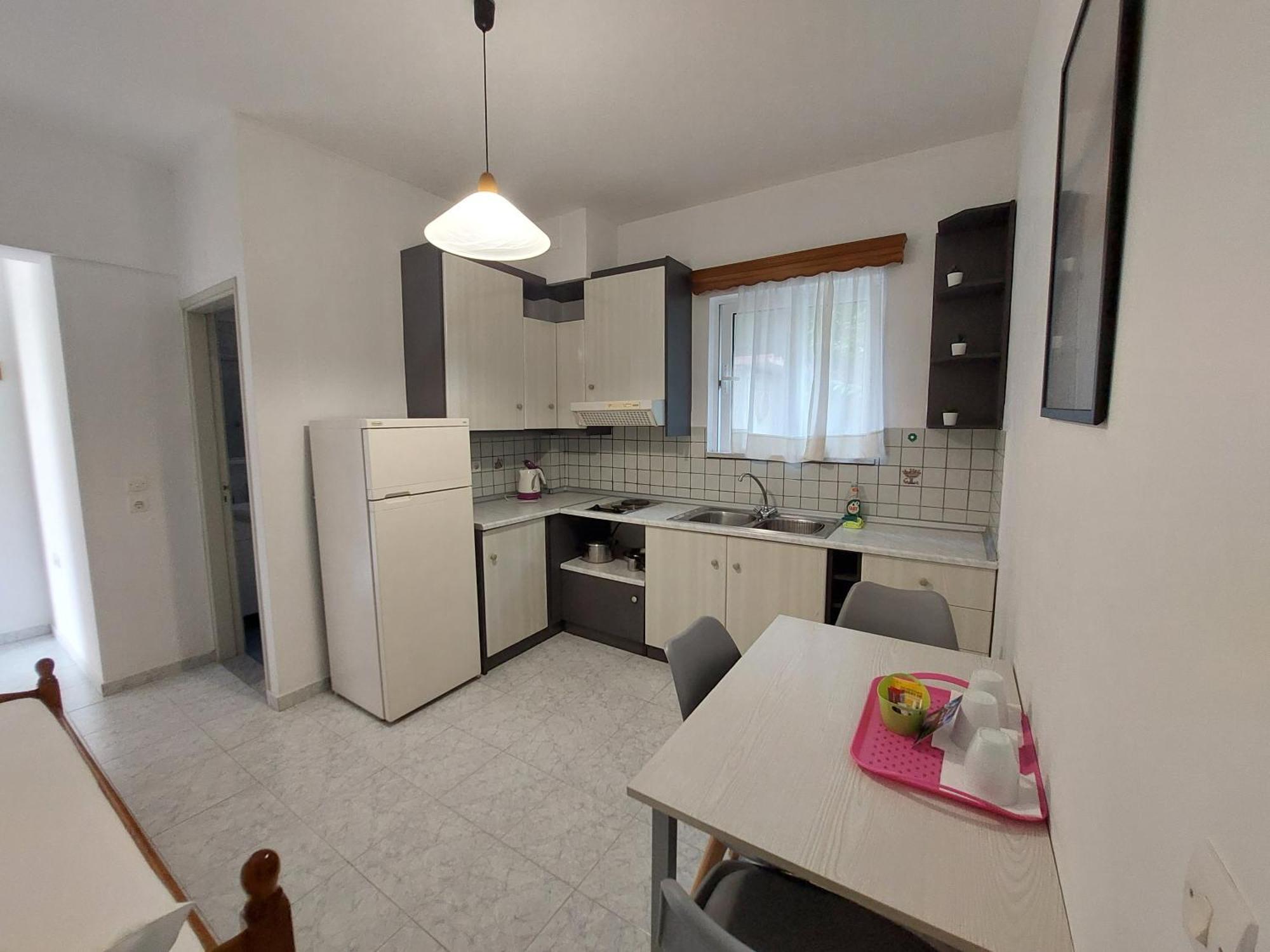 Alexia Apartments & Studios クレマスティ エクステリア 写真